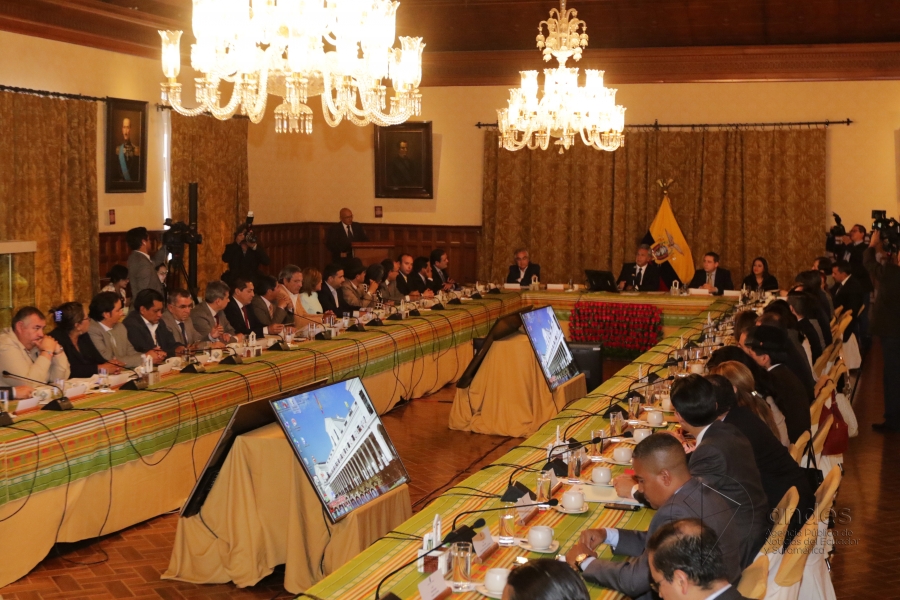 En el Palacio de Carondelet, los prefectos del Ecuador tuvieron un encuentro directo con el Presidente de la Rep&uacute;blica, Len&iacute;n Moreno.