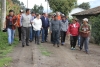 Las autoridades de la Prefectura y Municipalidad de Otavalo recorren la comunidad Pucar&aacute; de Vel&aacute;squez para conocer las necesidades de sus habitantes. 
